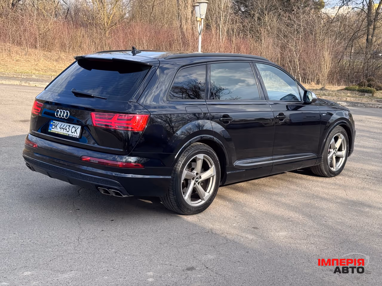 Audi SQ7 - фото 6
