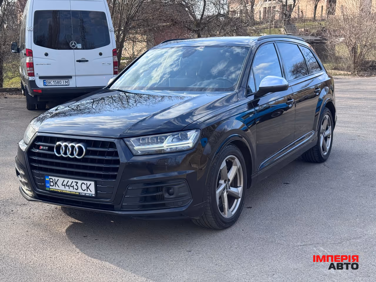 Audi SQ7 - фото 12