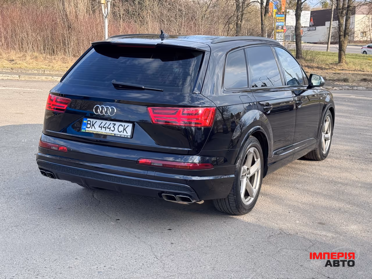 Audi SQ7 - фото 7