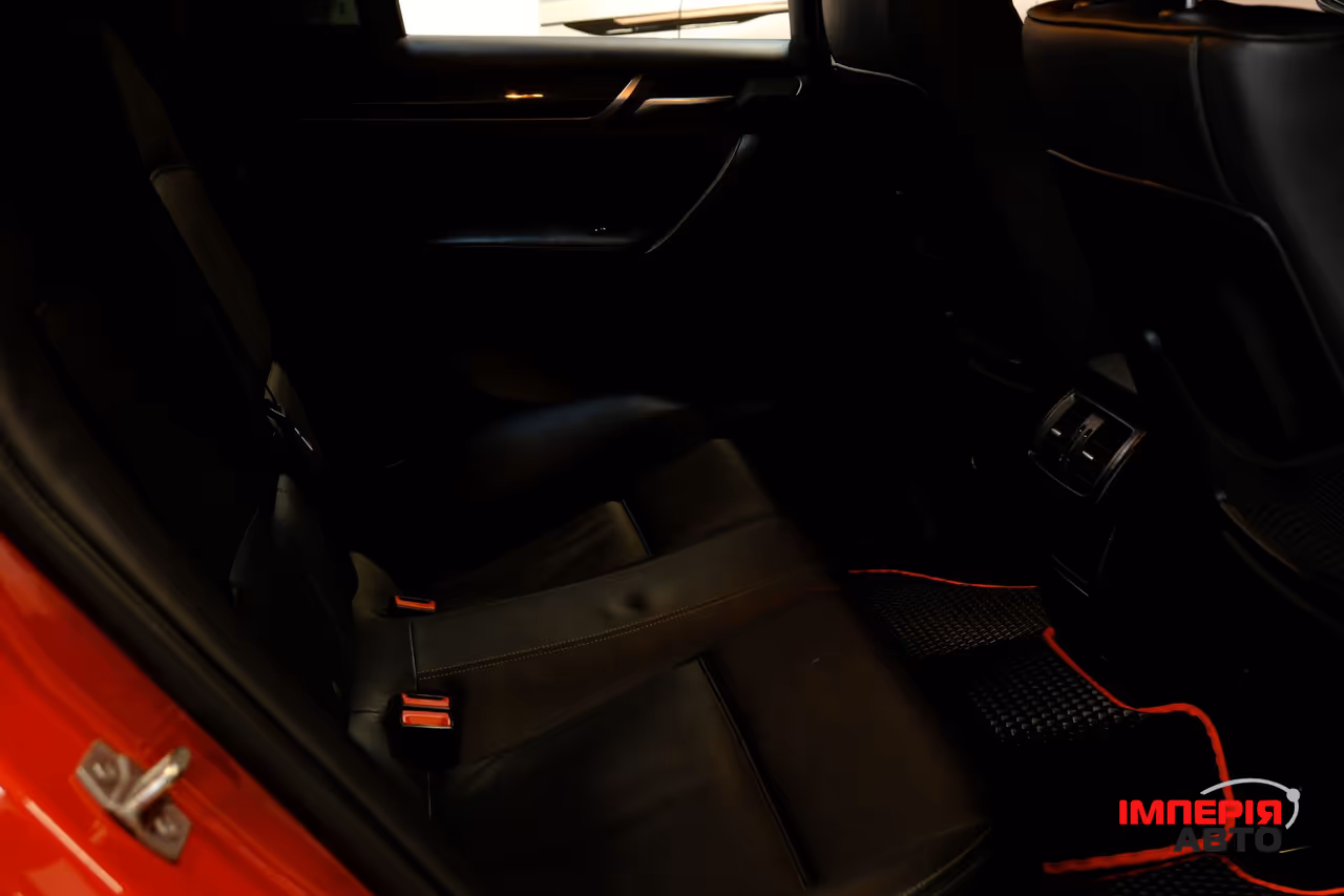 BMW X4 - фото 8