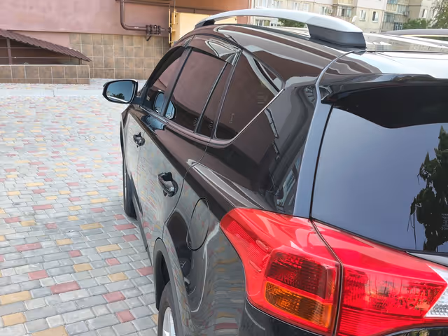 Toyota RAV4 - зображення 3