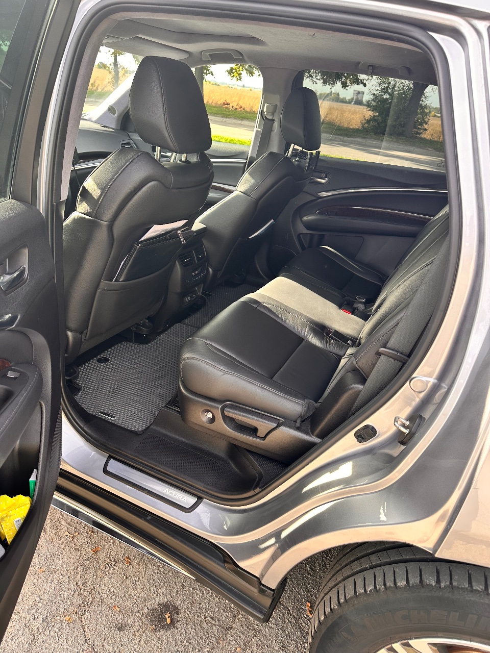 Acura MDX - фото 6