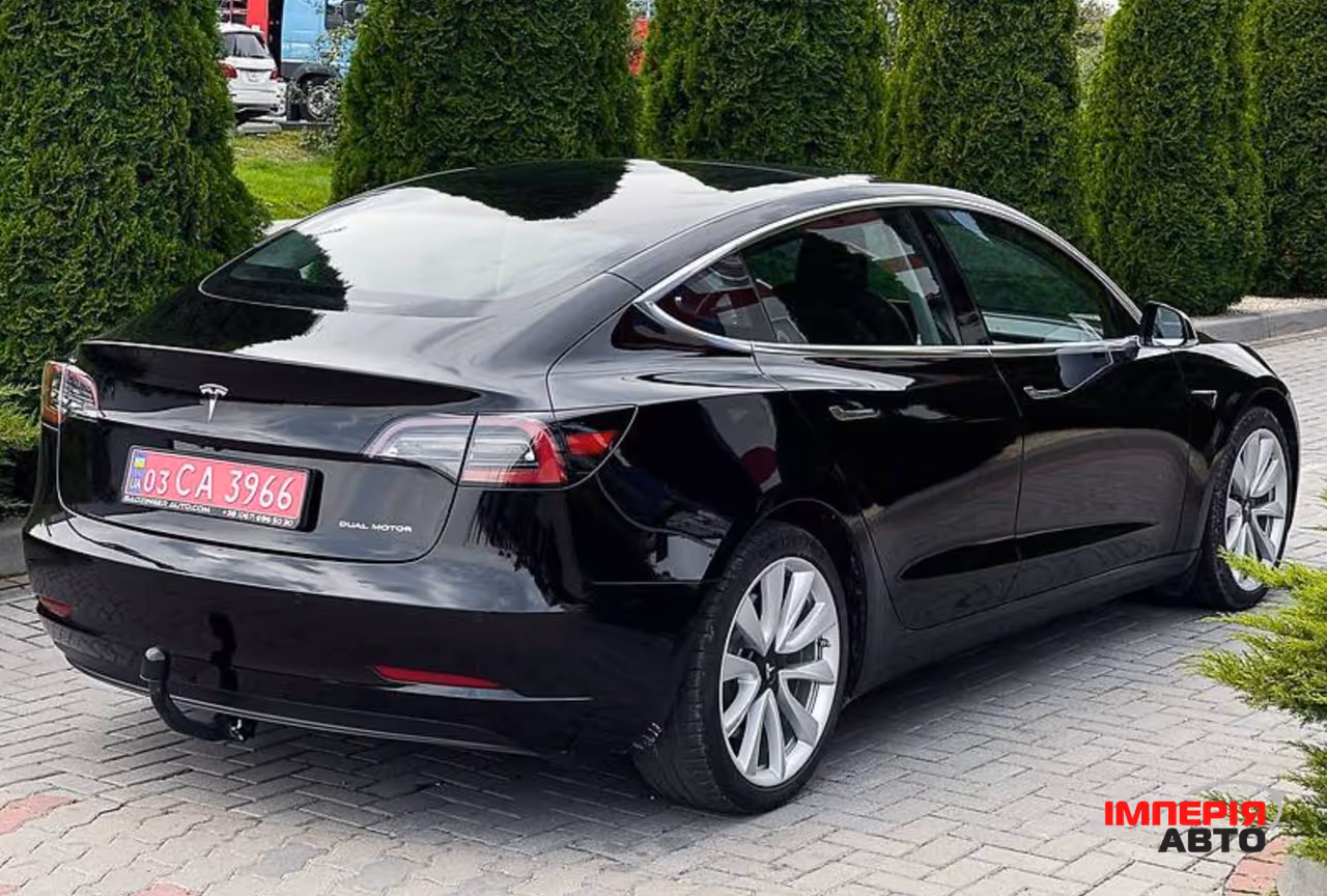 Tesla Model 3 - фото 6
