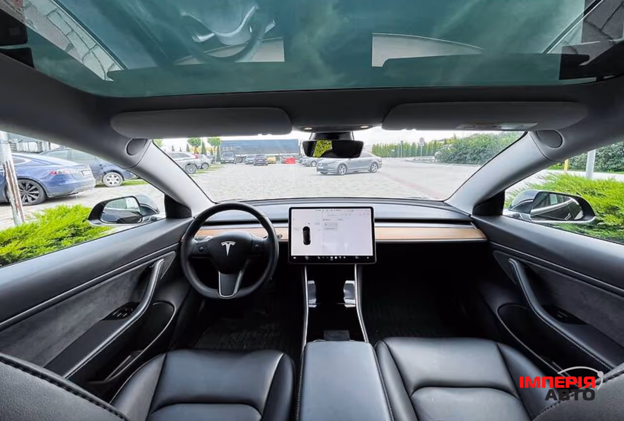 Tesla Model 3 - фото 8