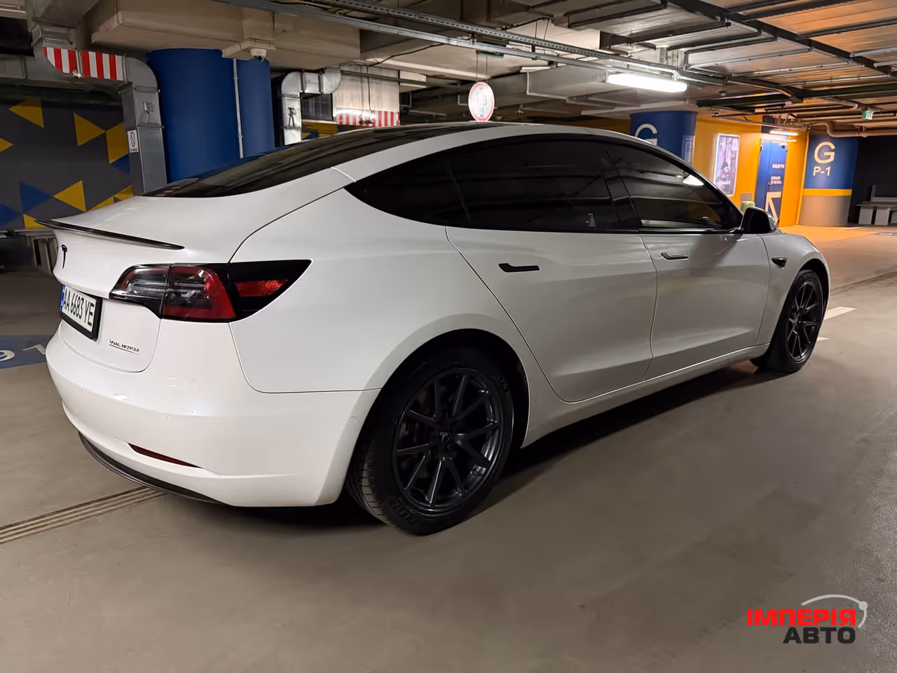 Tesla Model 3 - фото 6