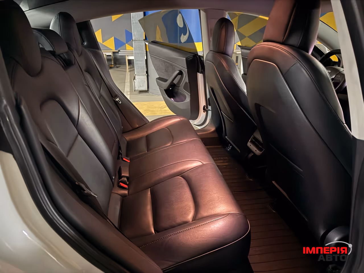 Tesla Model 3 - фото 14