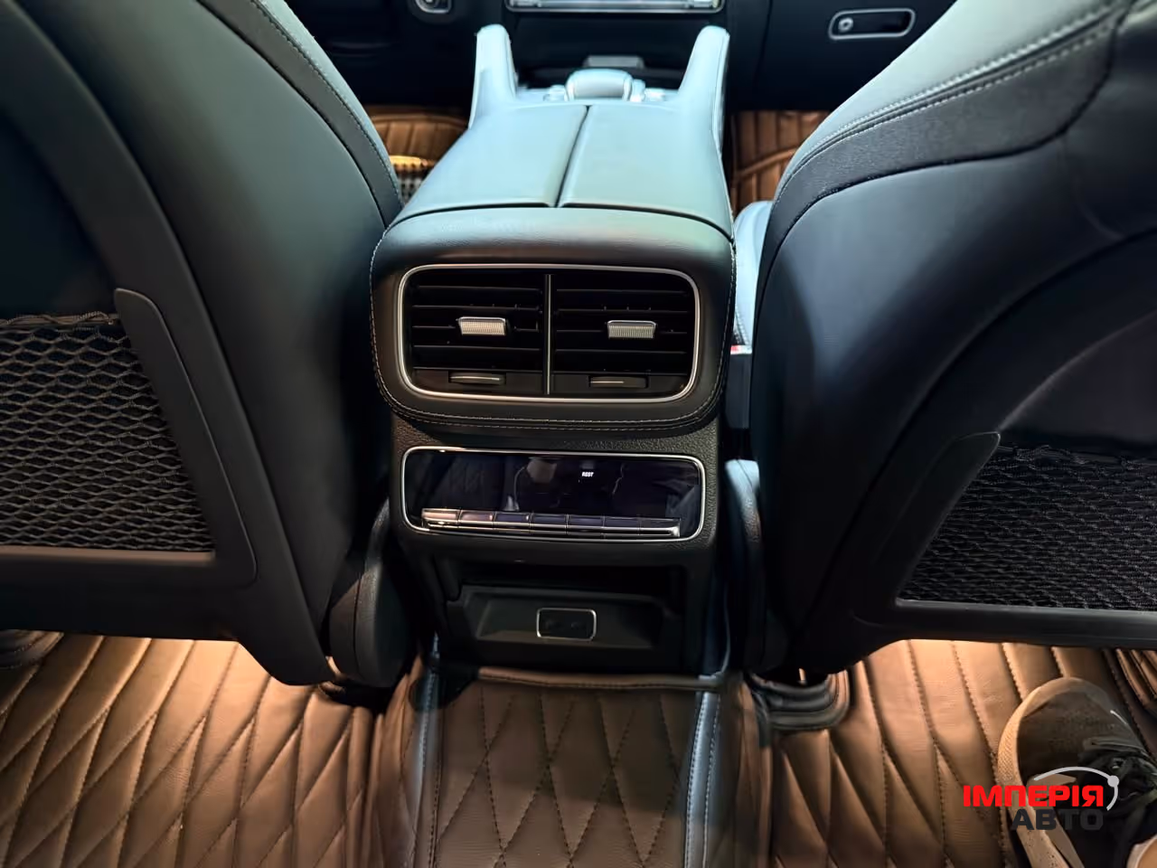 Mercedes-Benz GLE Coupe AMG - фото 18