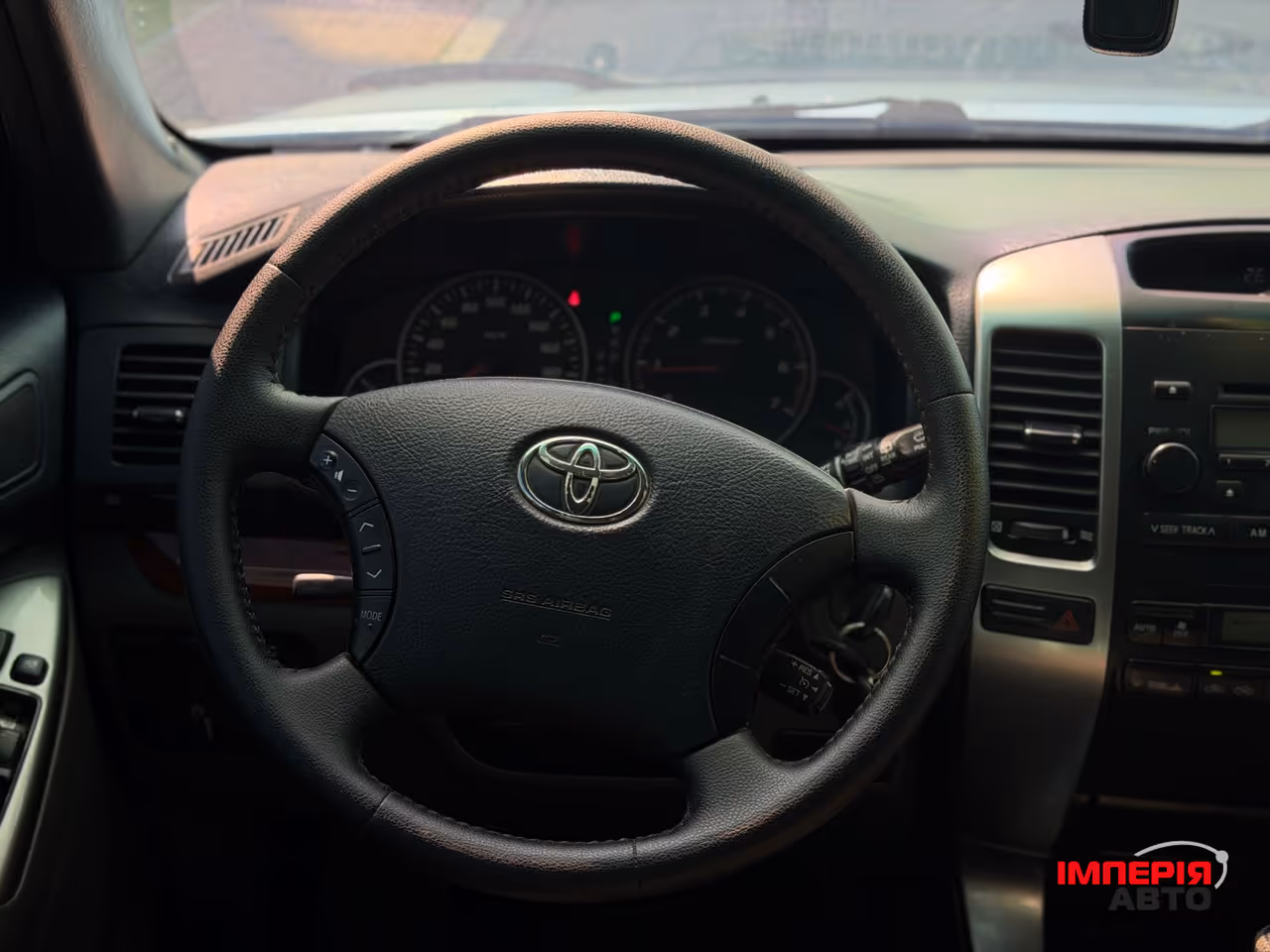 Toyota Land Cruiser Prado - фото 8