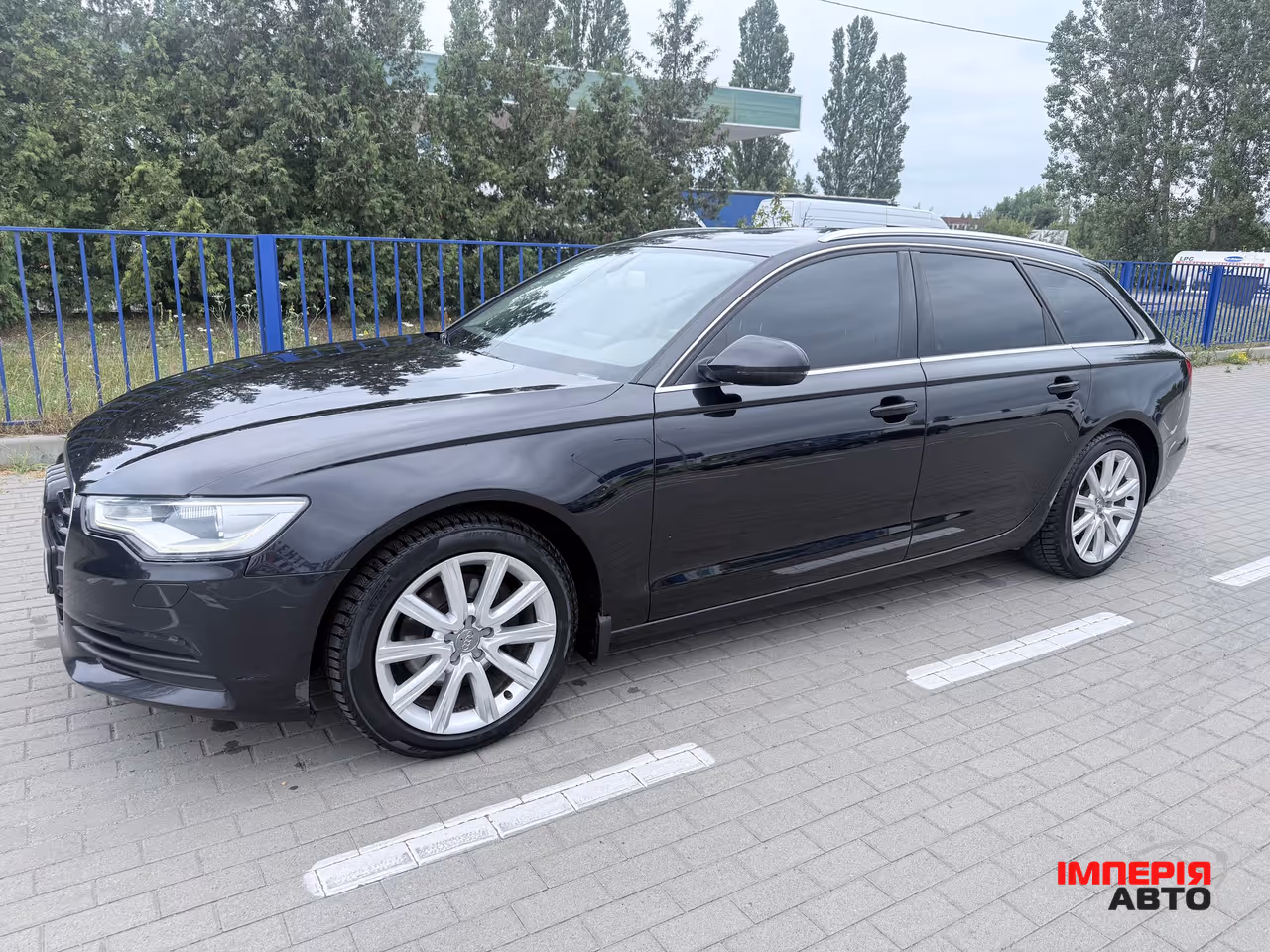 Audi A6 - фото 19