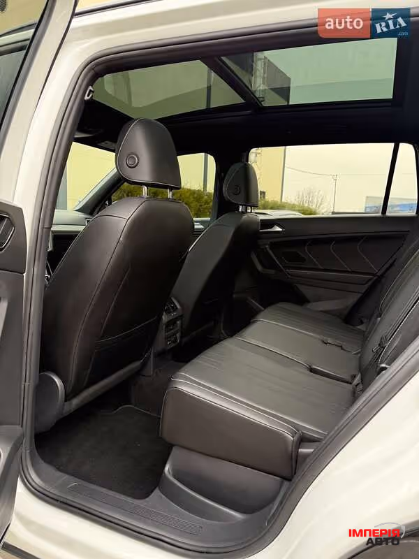 Volkswagen Tiguan - фото 19