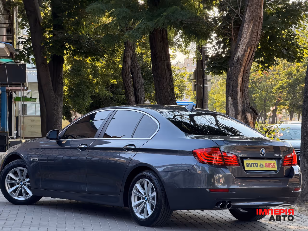 BMW 5 серії - фото 6