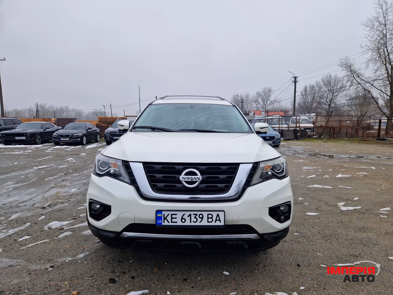 Nissan Pathfinder - фото 2