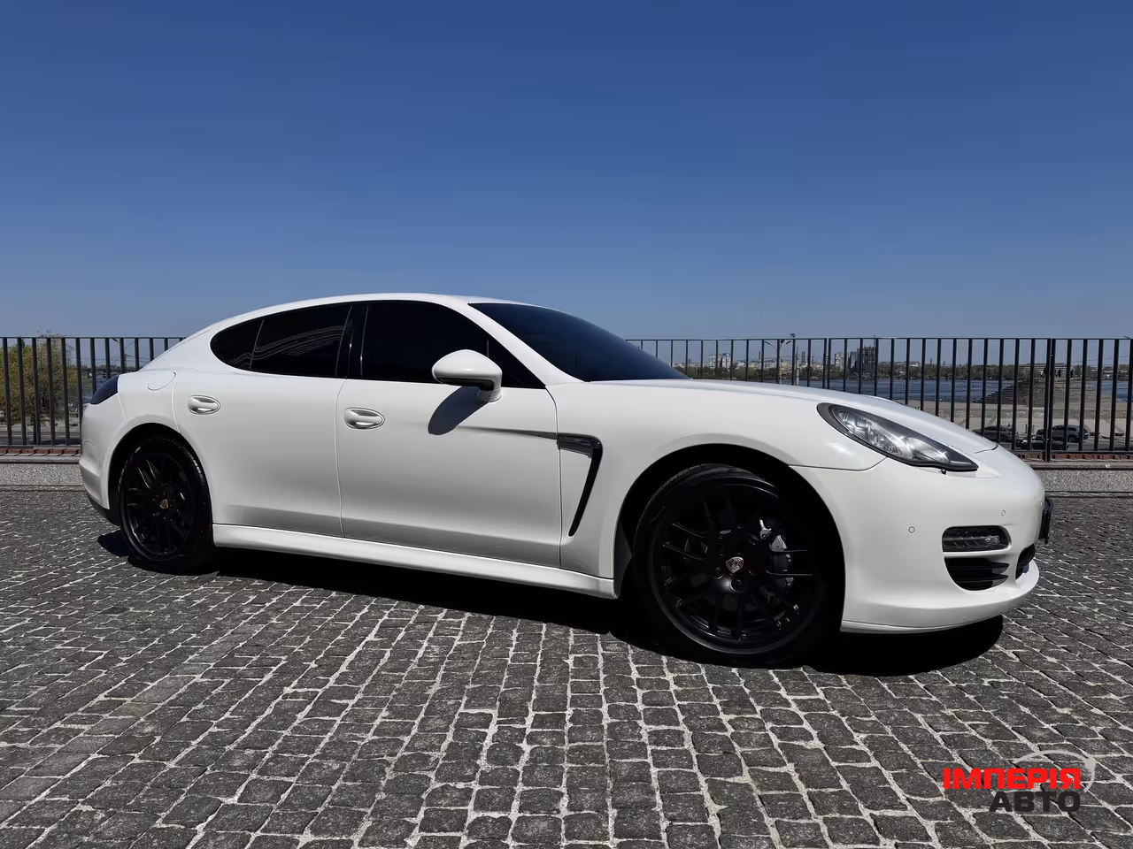 Porsche Panamera - фото 9