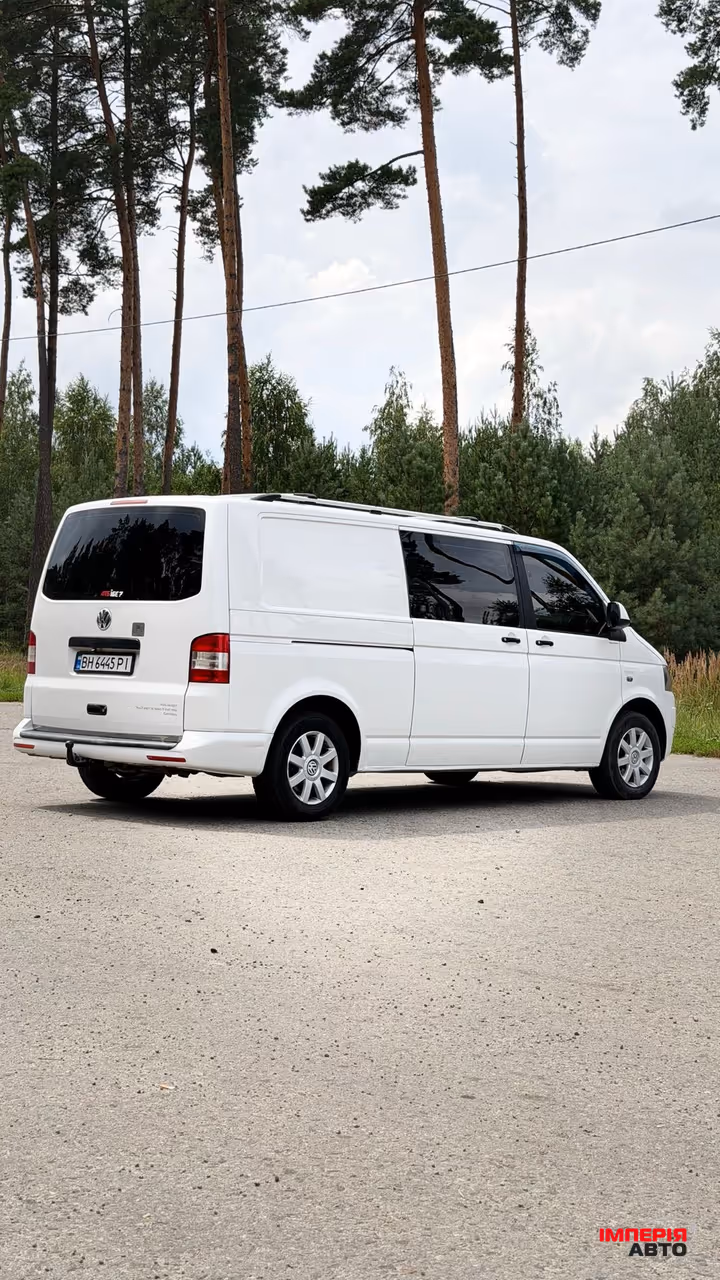 Volkswagen Transporter - фото 7