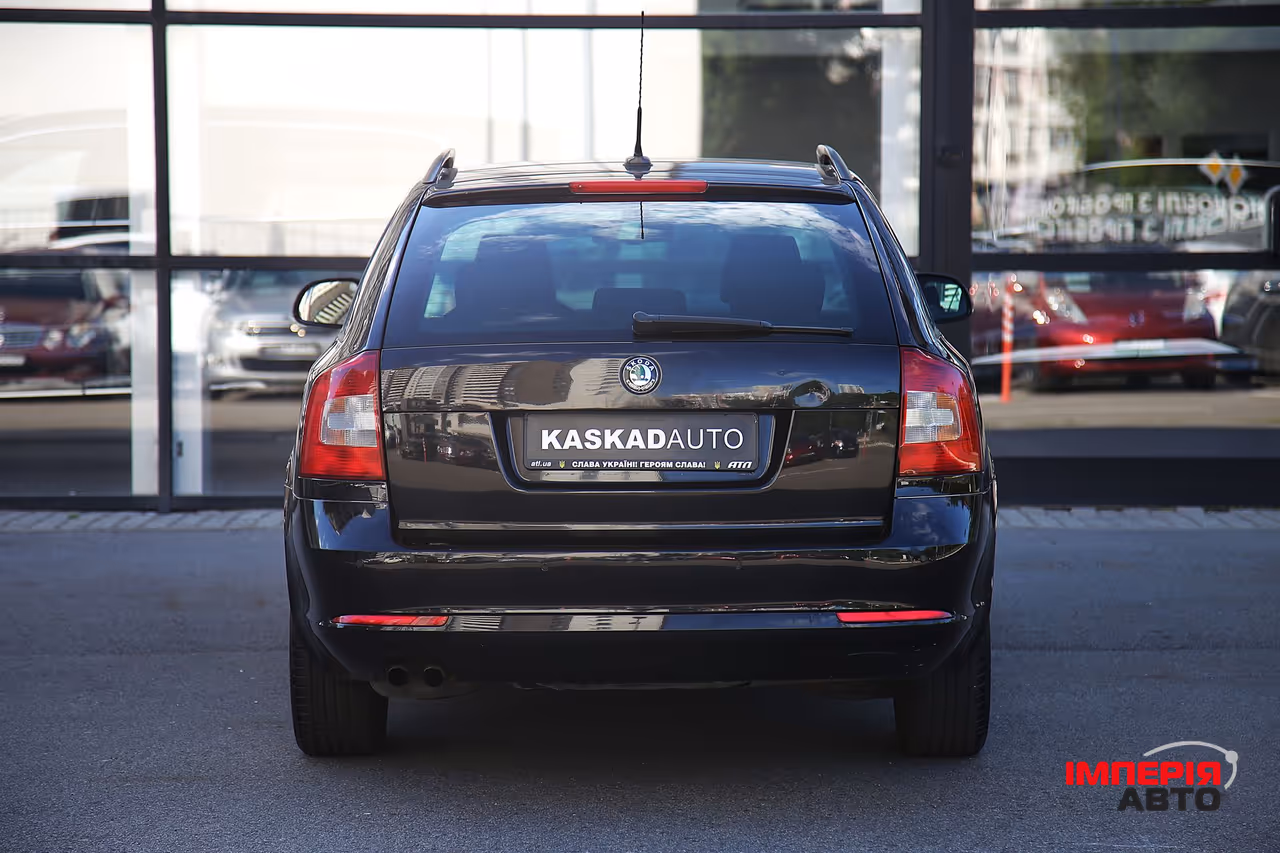 Skoda Octavia - фото 5