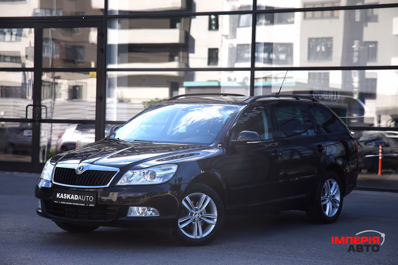 Skoda Octavia - фото 1