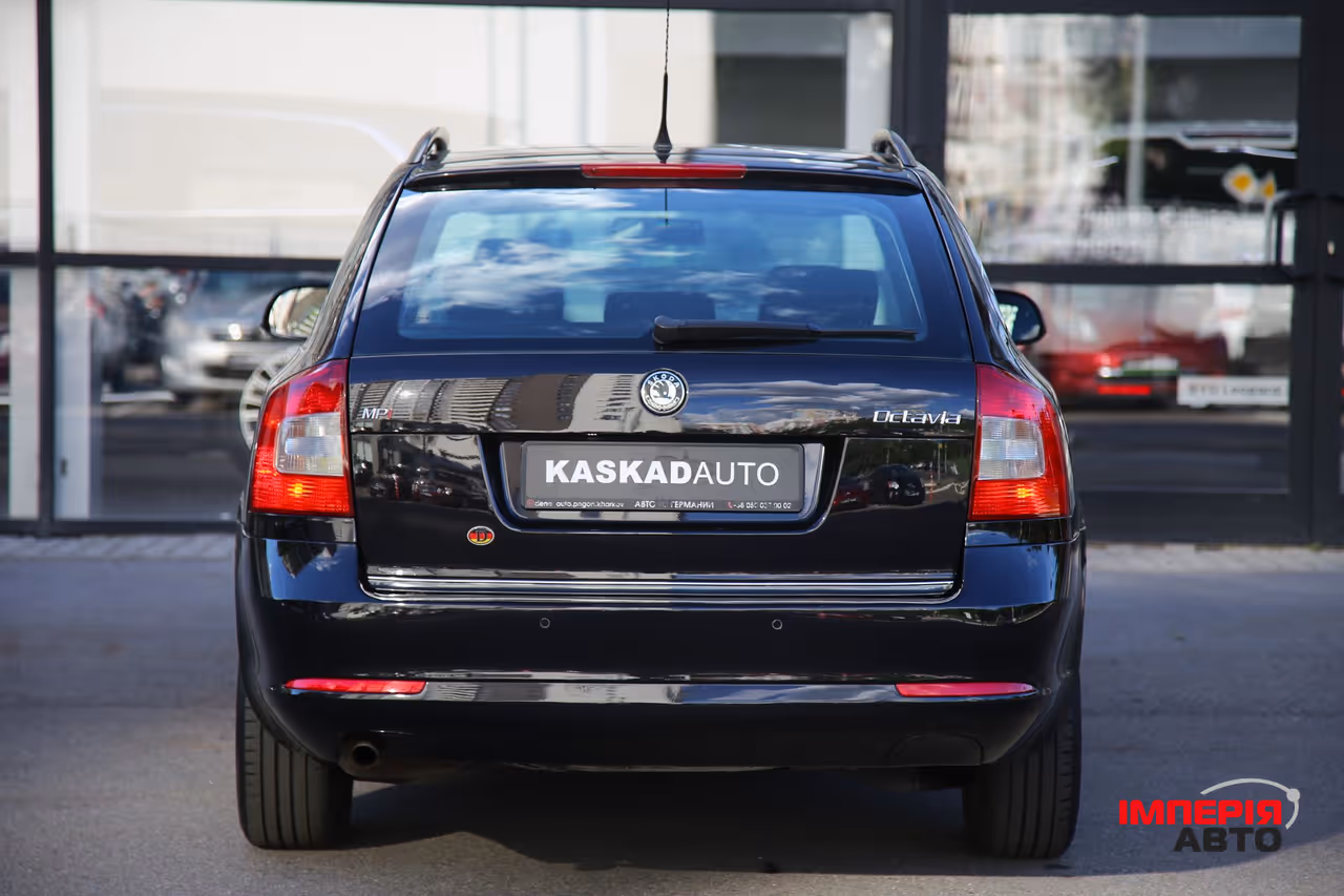 Skoda Octavia - фото 5