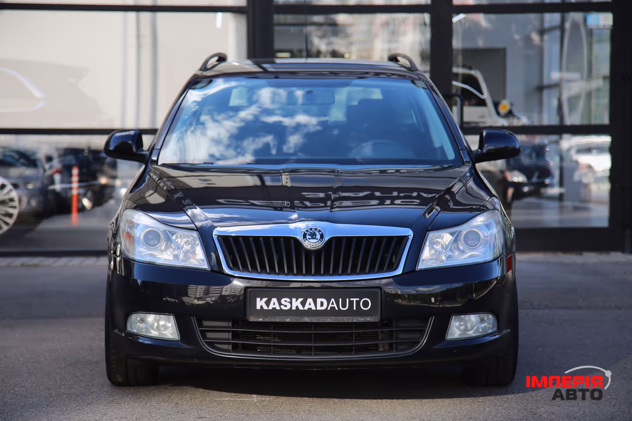 Skoda Octavia - фото 2