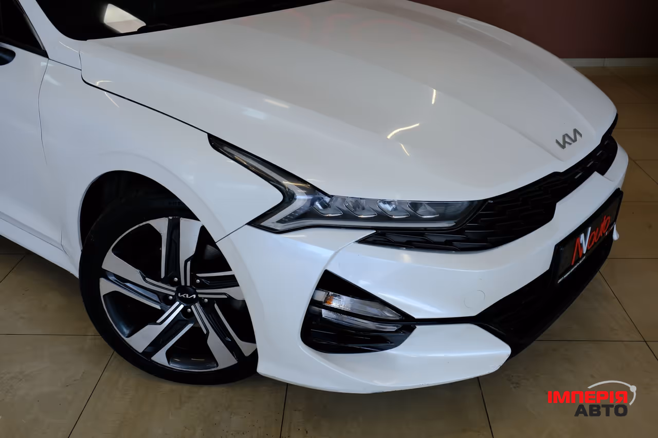 Kia K5 - фото 3
