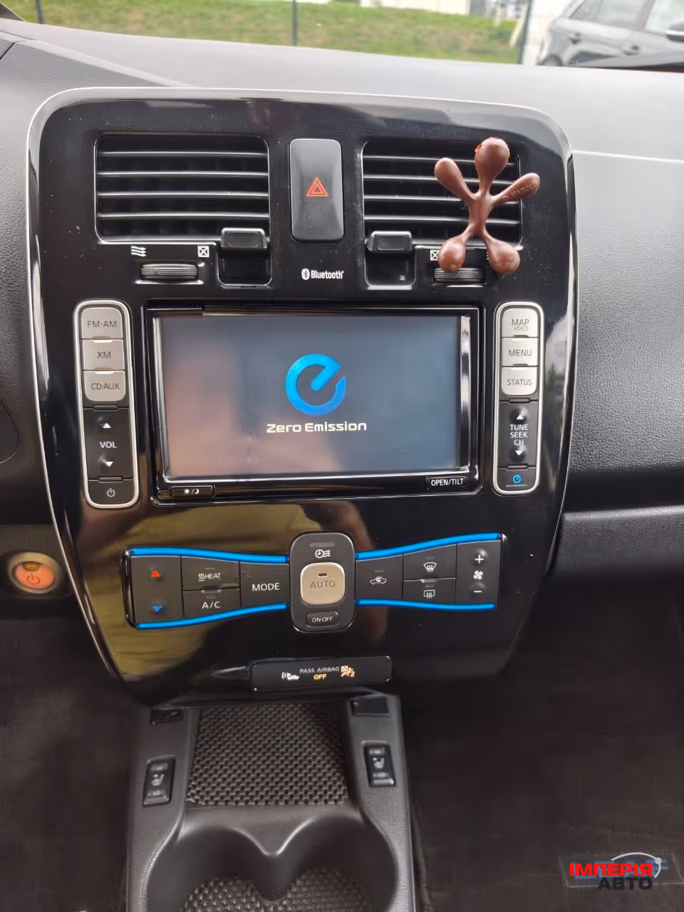 Nissan Leaf - фото 19