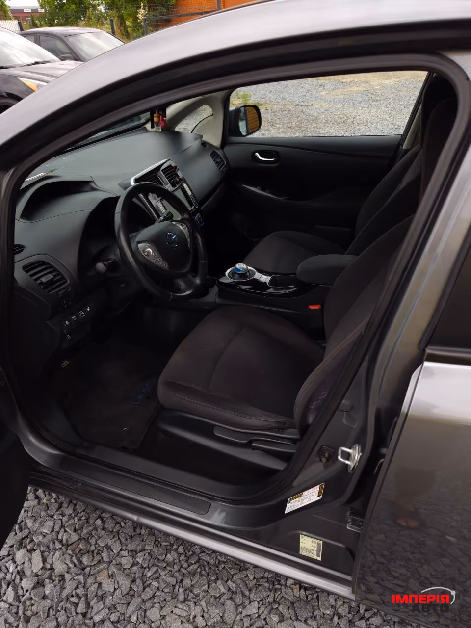 Nissan Leaf - фото 17