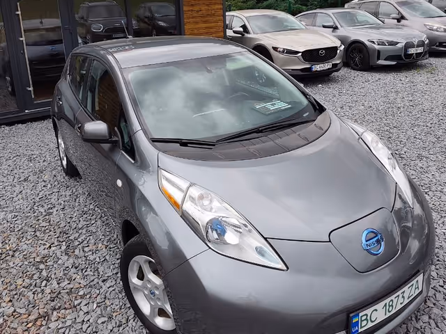 Nissan Leaf - зображення 5