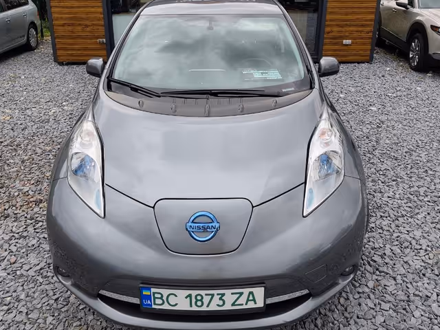 Nissan Leaf - зображення 2