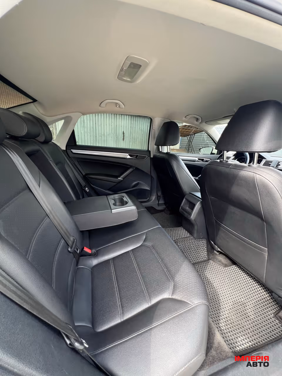 Volkswagen Passat - фото 31