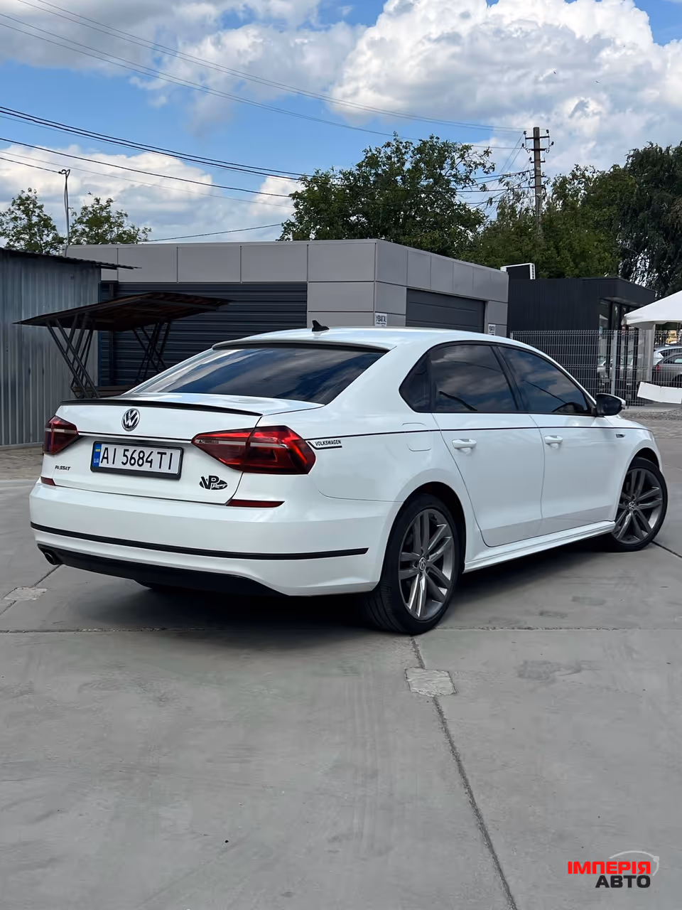 Volkswagen Passat - фото 3