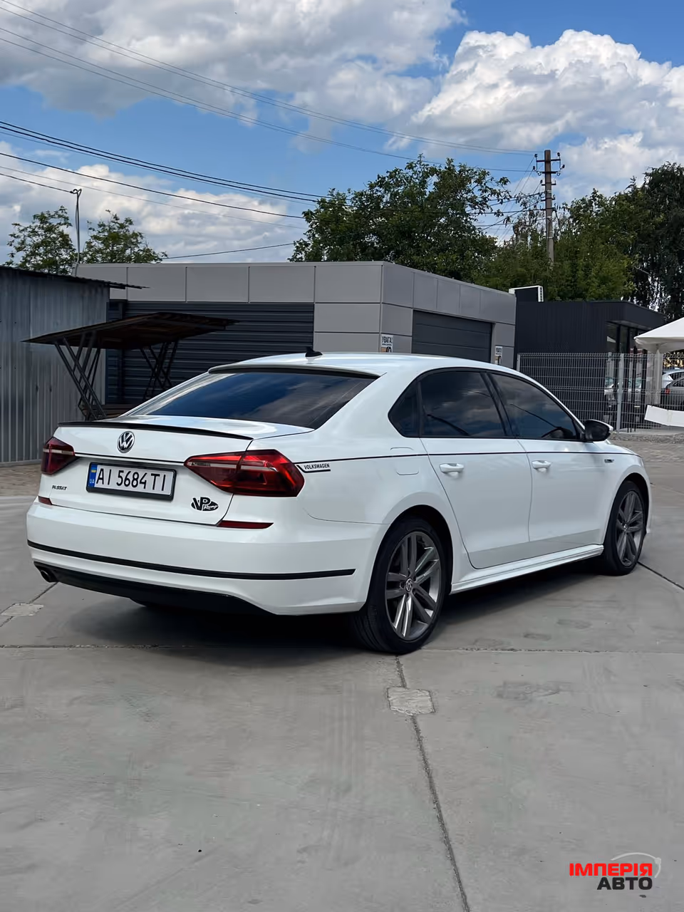 Volkswagen Passat - фото 15