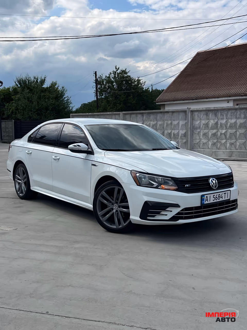 Volkswagen Passat - фото 1