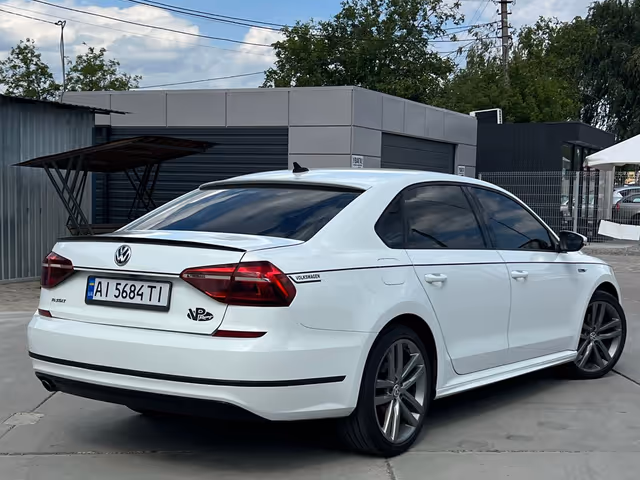 Volkswagen Passat - зображення 3
