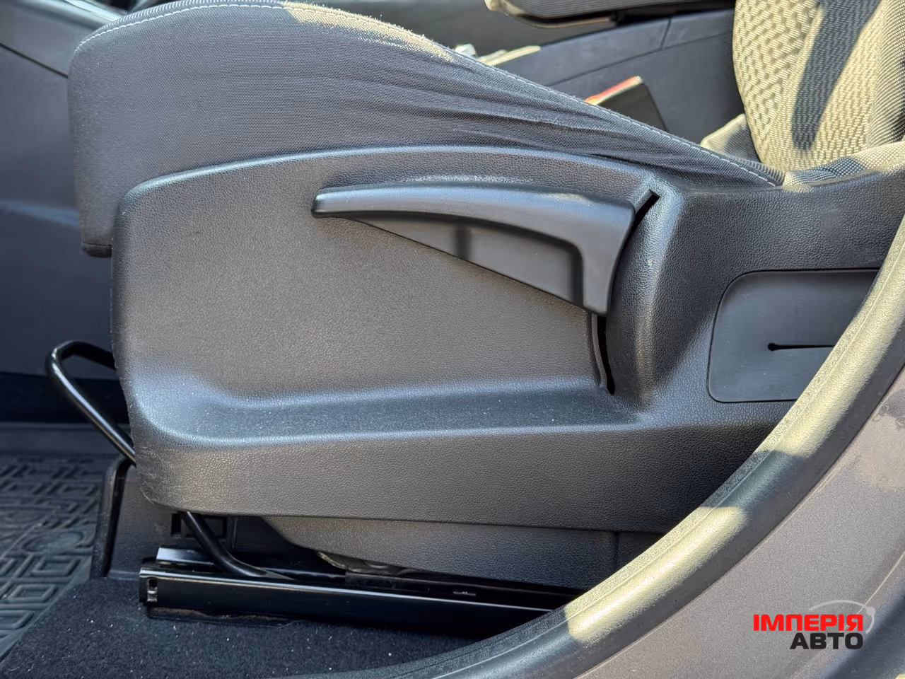 Renault Scenic - фото 21