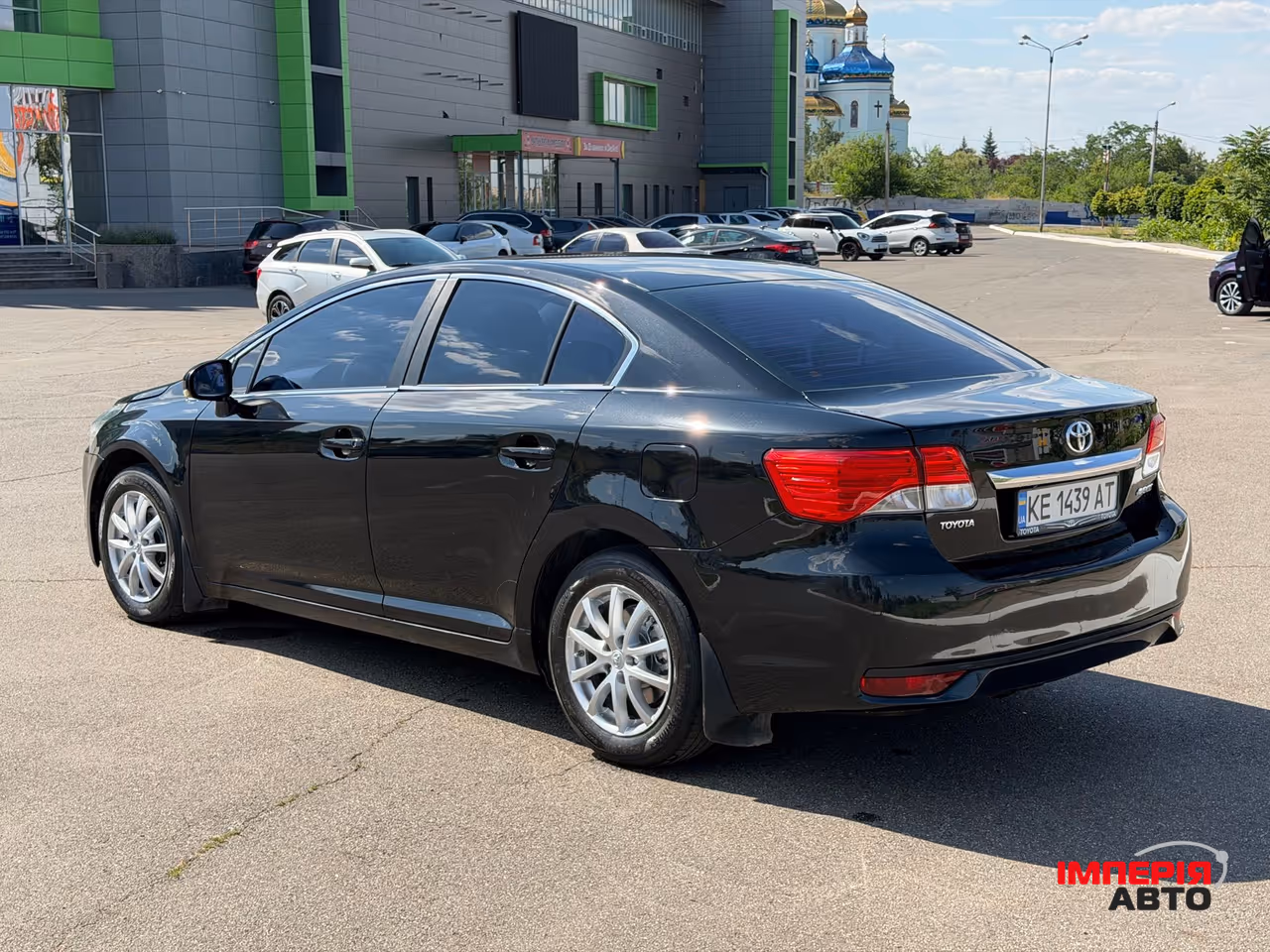 Toyota Avensis - фото 4