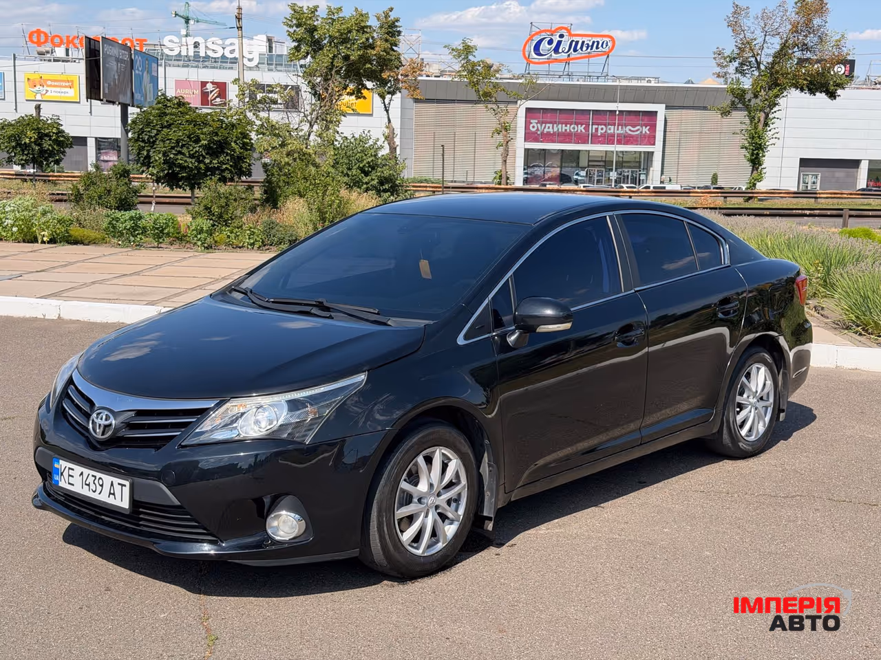 Toyota Avensis - фото 10