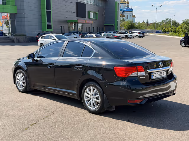 Toyota Avensis - зображення 4