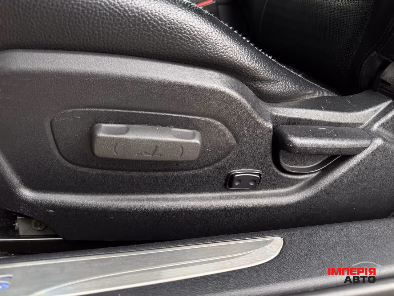Hyundai Genesis Coupe - фото 22