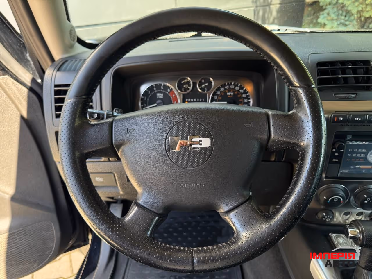 Hummer H3 - фото 31