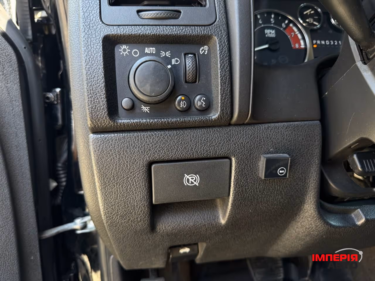Hummer H3 - фото 34