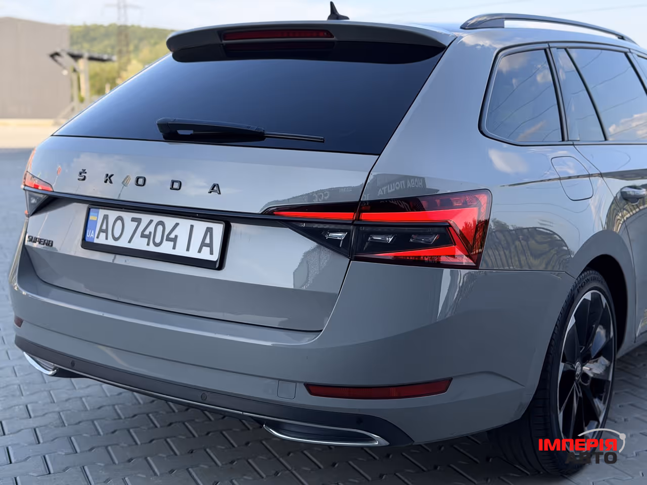 Skoda Superb - фото 11