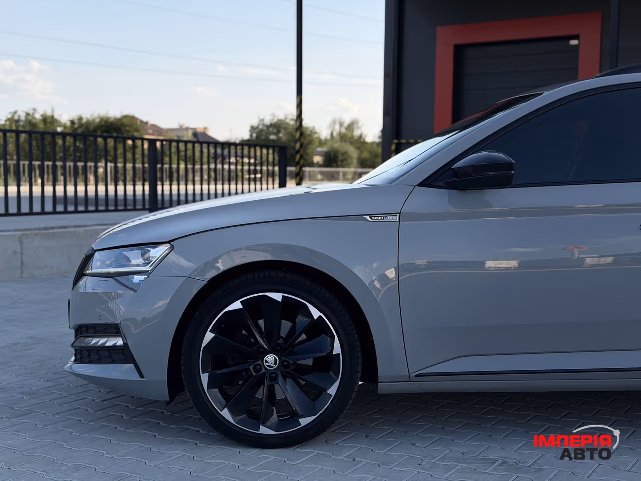 Skoda Superb - фото 10
