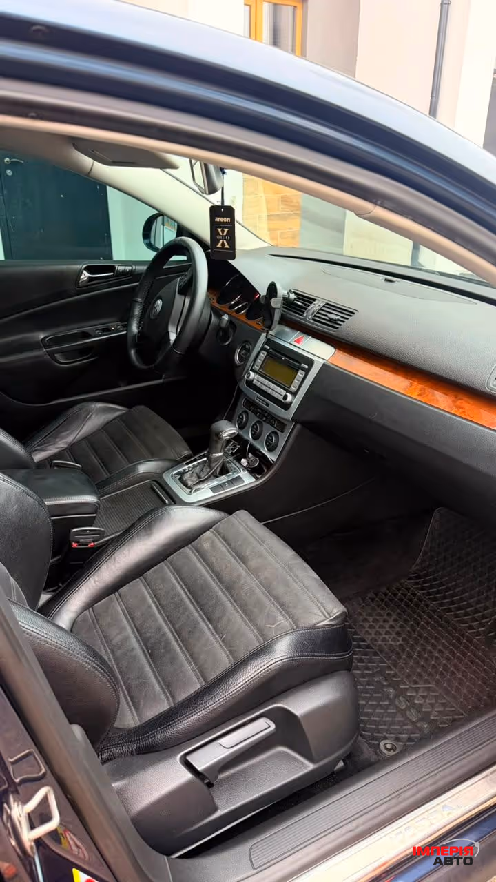 Volkswagen Passat - фото 5