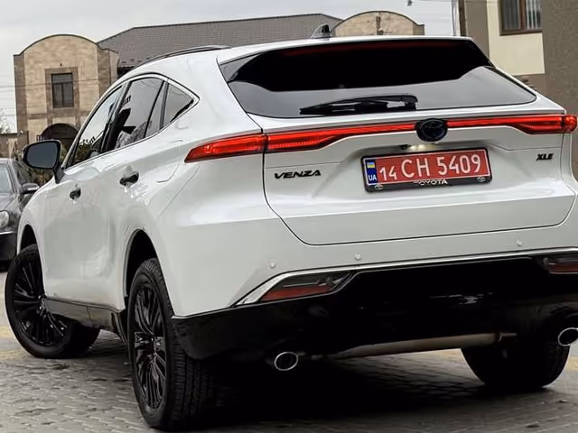 Toyota Venza - зображення 4