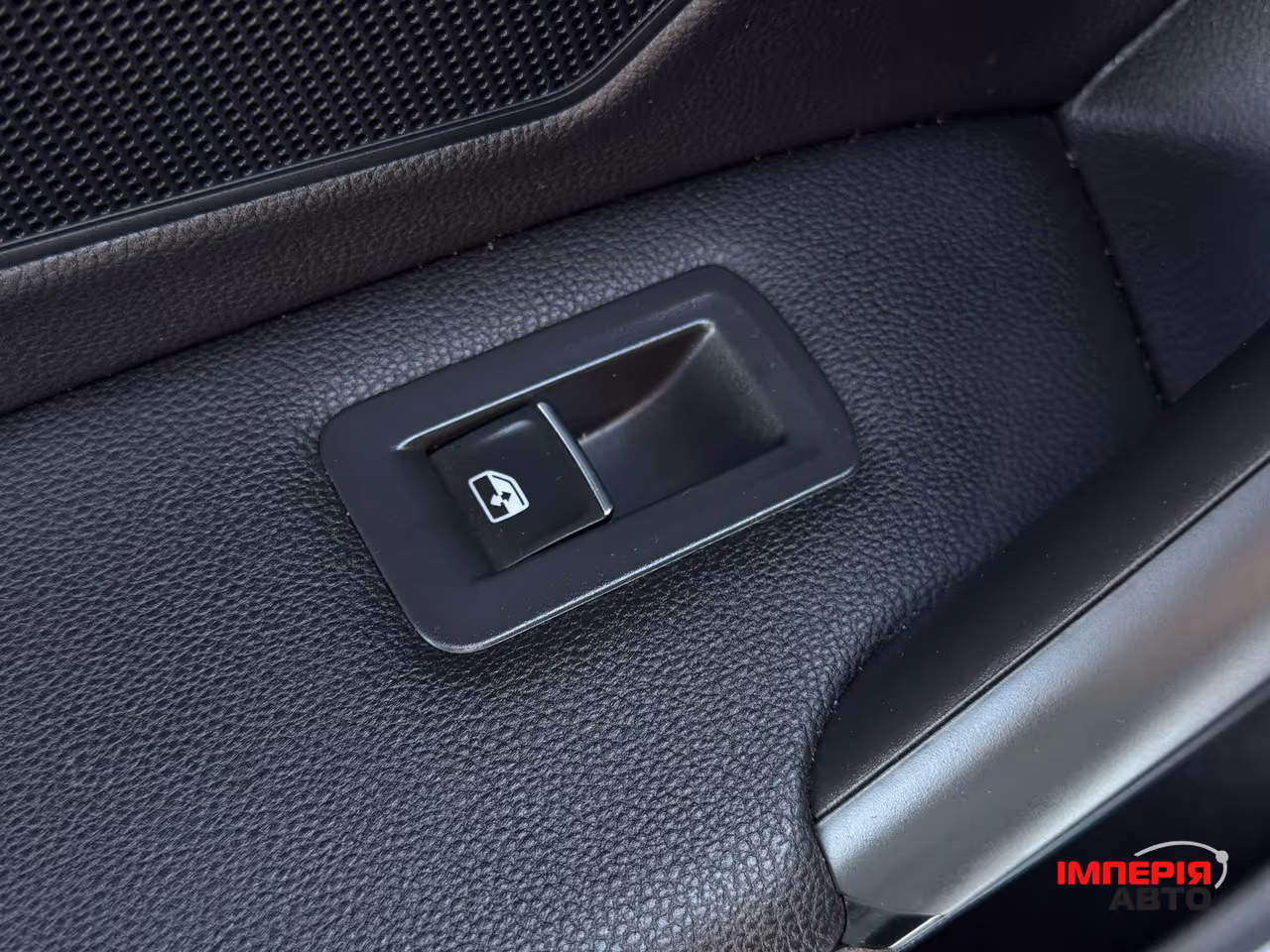 Volkswagen Tiguan - фото 52