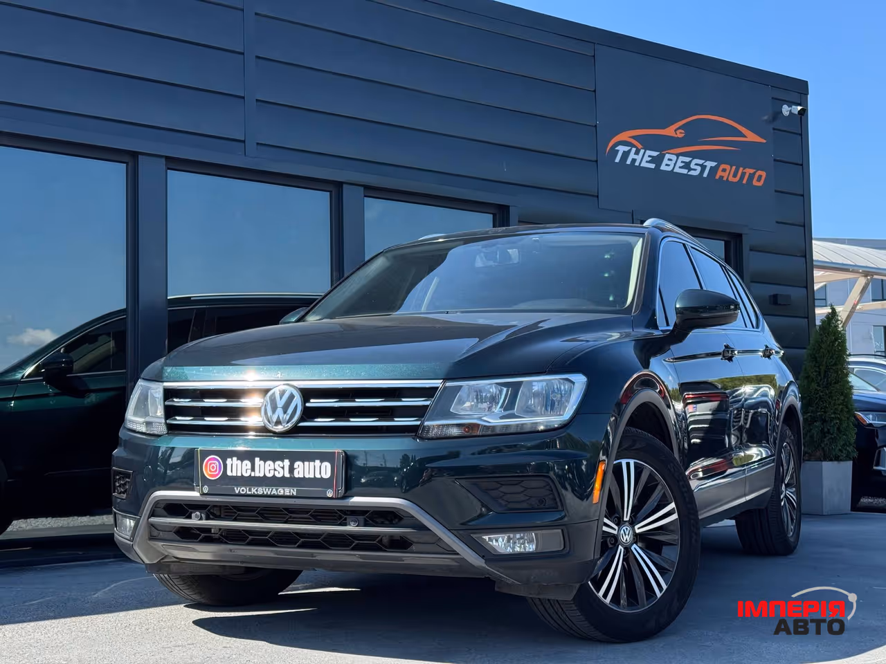 Volkswagen Tiguan - фото 1