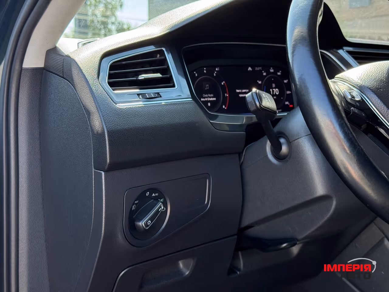 Volkswagen Tiguan - фото 38