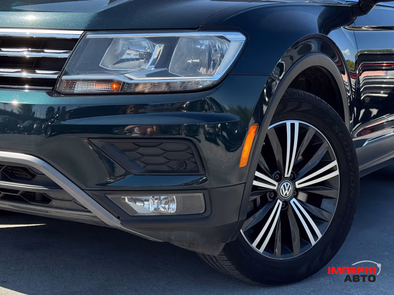 Volkswagen Tiguan - фото 4