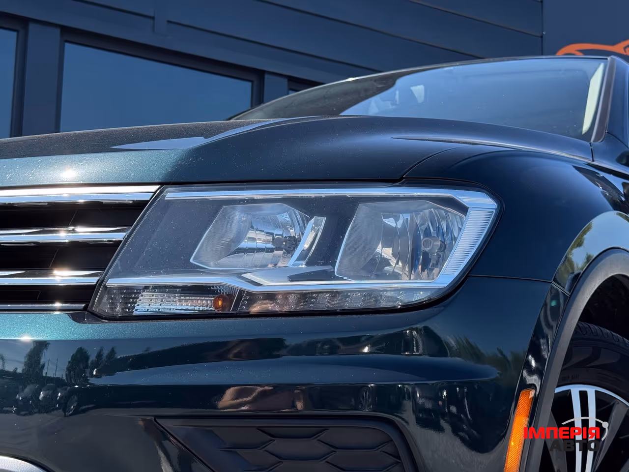 Volkswagen Tiguan - фото 3