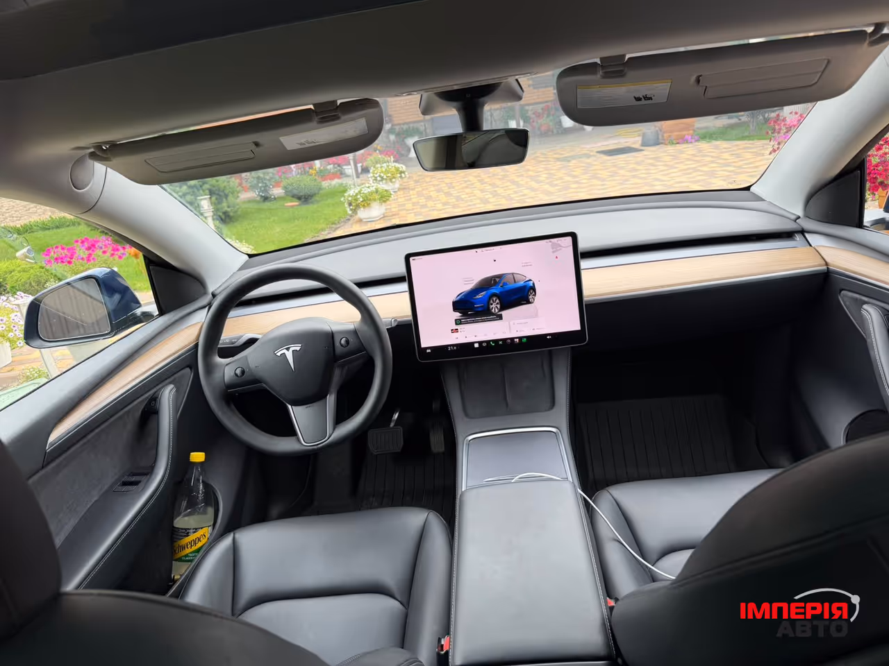 Tesla Model Y - фото 13