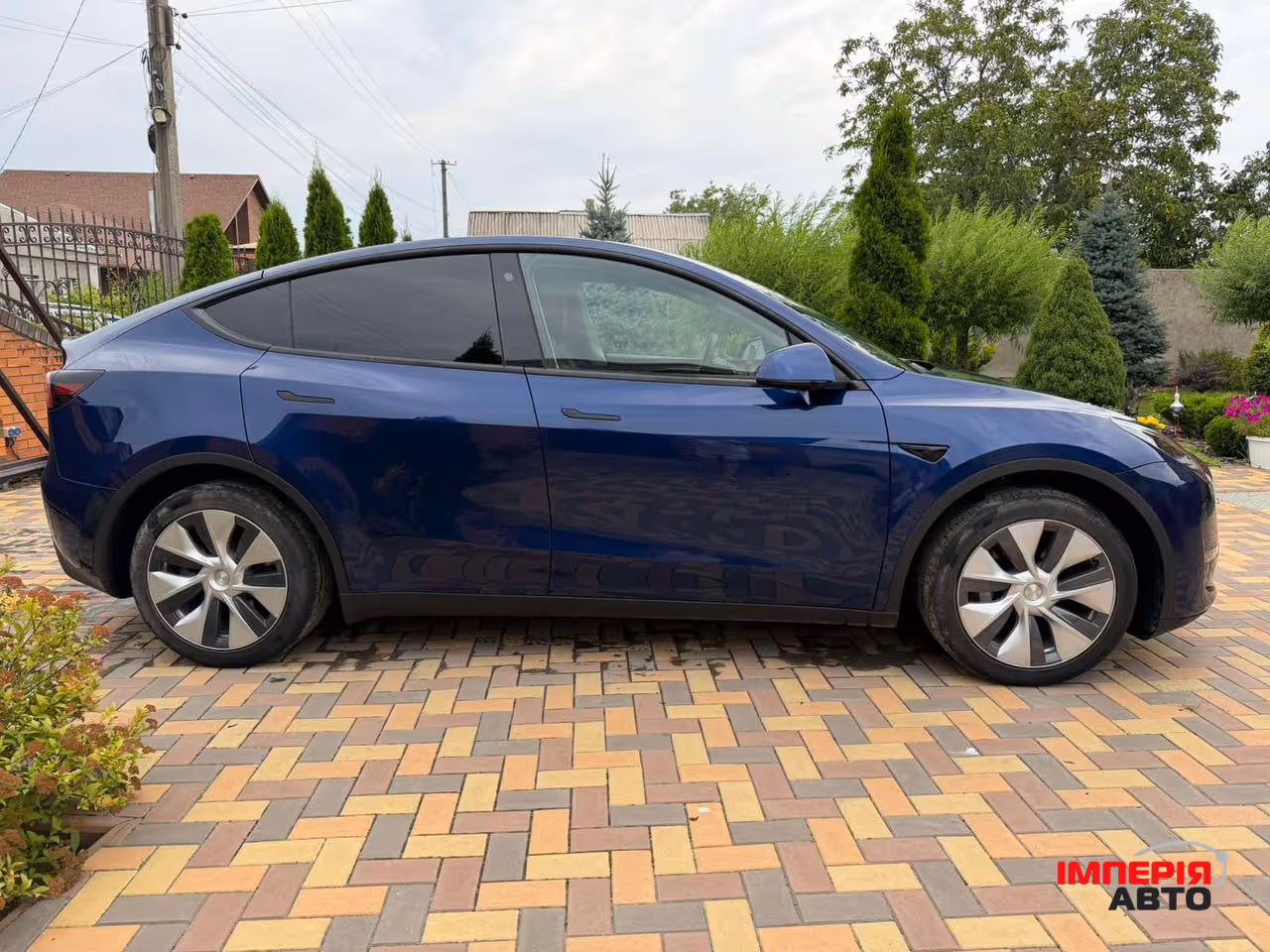 Tesla Model Y - фото 4